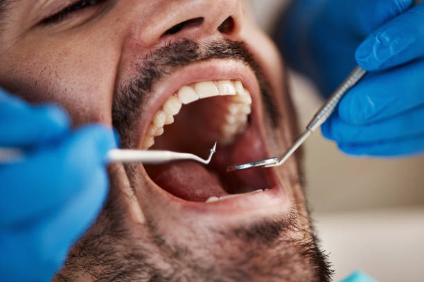 Best Dentist Open Late Near Me  in La Crescenta Montrose, CA